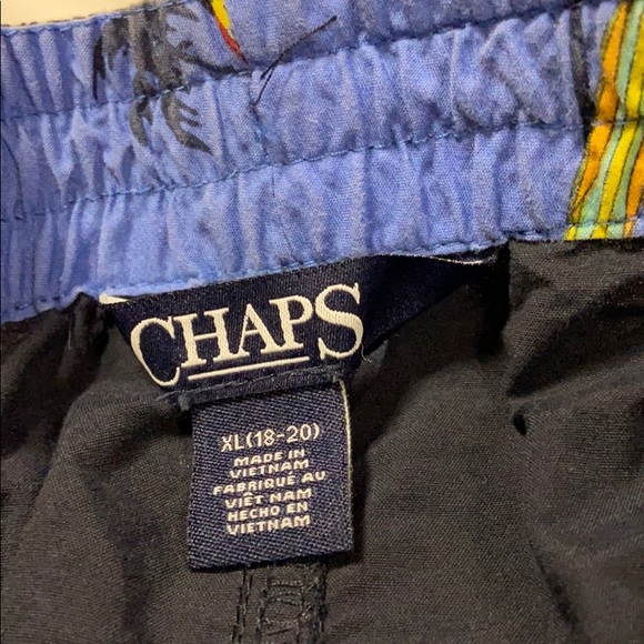 Chaps Navy Blue shorts XL (18-20) - Picture 2 of 2